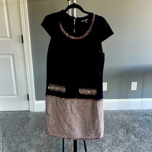 Karl Lagerfeld shift dress. Size 14.